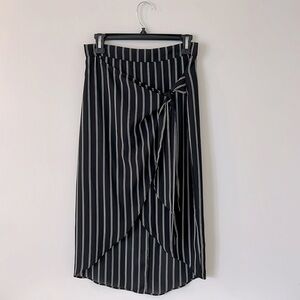 Striped Mid-length Skirt